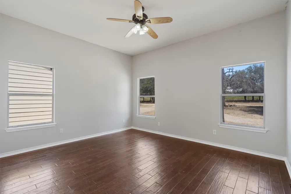 25600 Ronald W Reagan Boulevard Georgetown, TX 78633