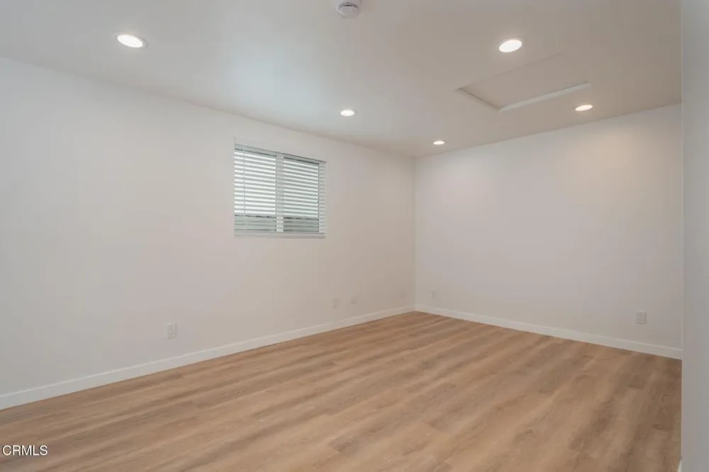 1004 Jurymast Drive ##3 Oxnard, CA 93030