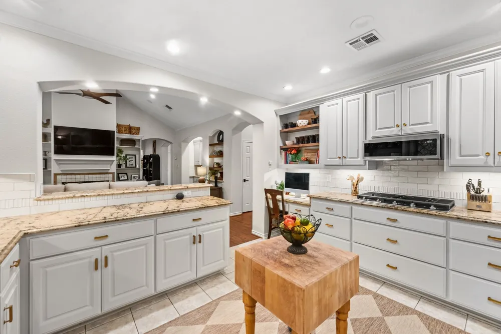2000 Scott Place Corsicana, TX 75110