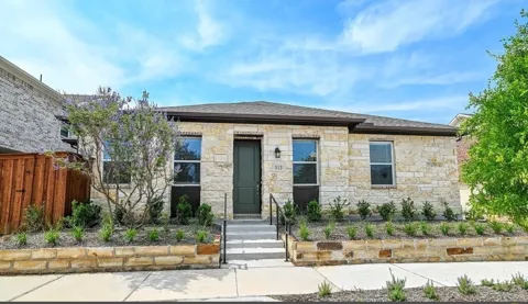 4430 Prairie Crossing #100