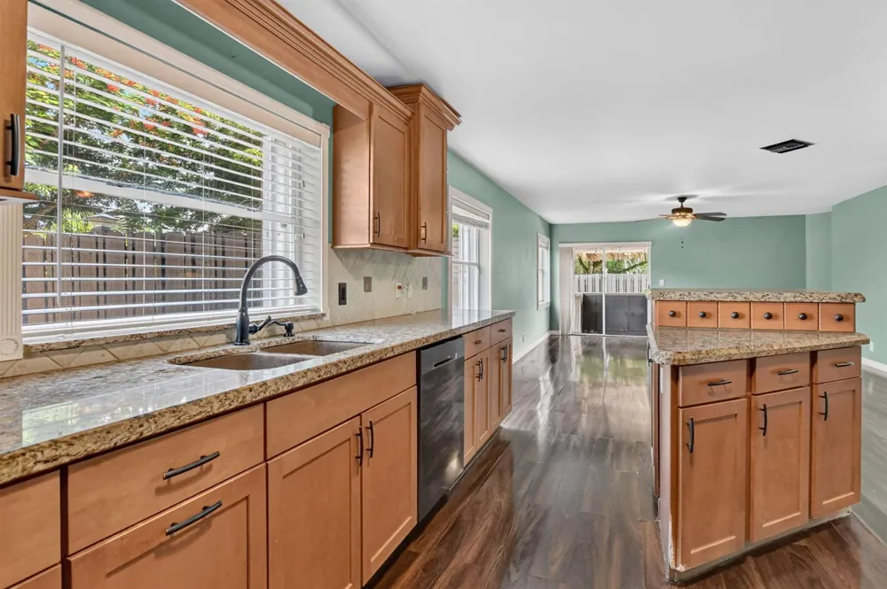 5901 NW 58th Terrace Parkland, FL 33067