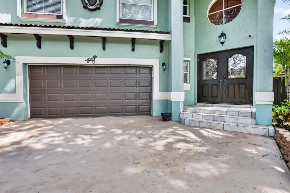 5901 NW 58th Terrace Parkland, FL 33067