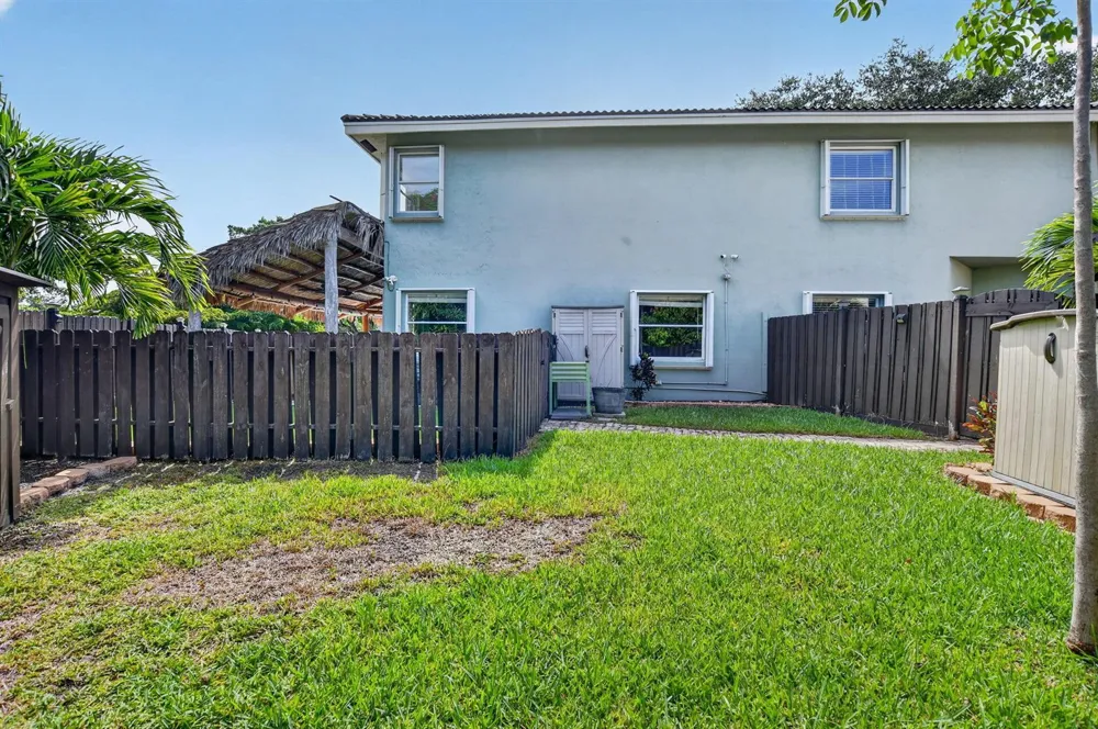 5901 NW 58th Terrace Parkland, FL 33067