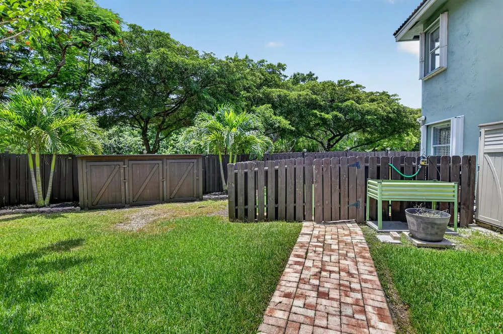 5901 NW 58th Terrace Parkland, FL 33067