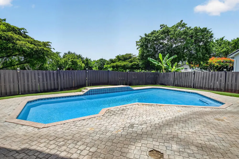 5901 NW 58th Terrace Parkland, FL 33067