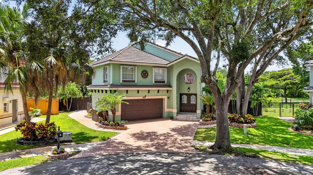 5901 NW 58th Terrace Parkland, FL 33067