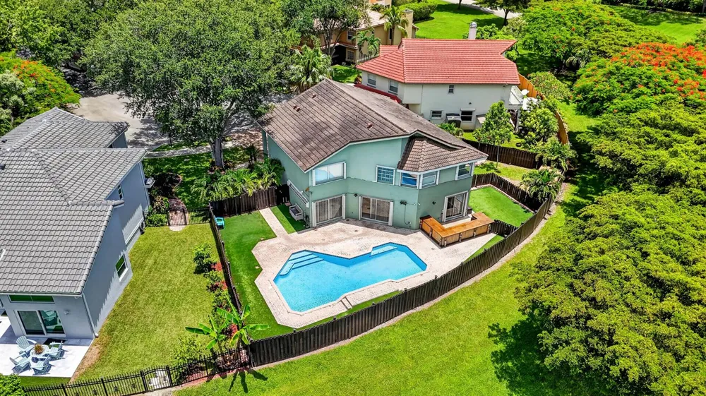 5901 NW 58th Terrace Parkland, FL 33067