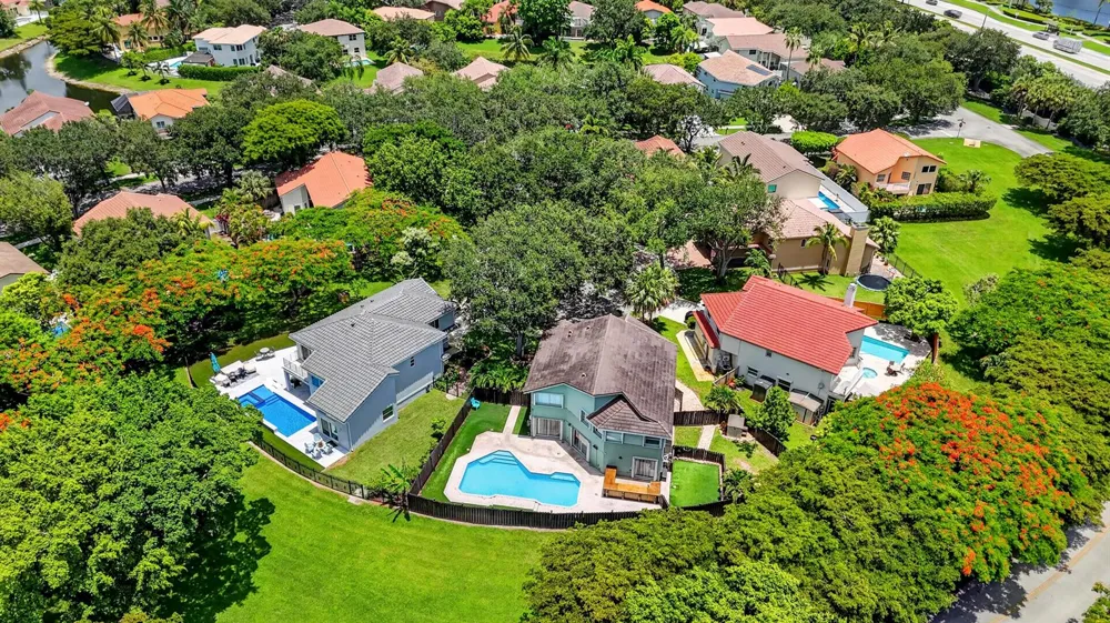 5901 NW 58th Terrace Parkland, FL 33067