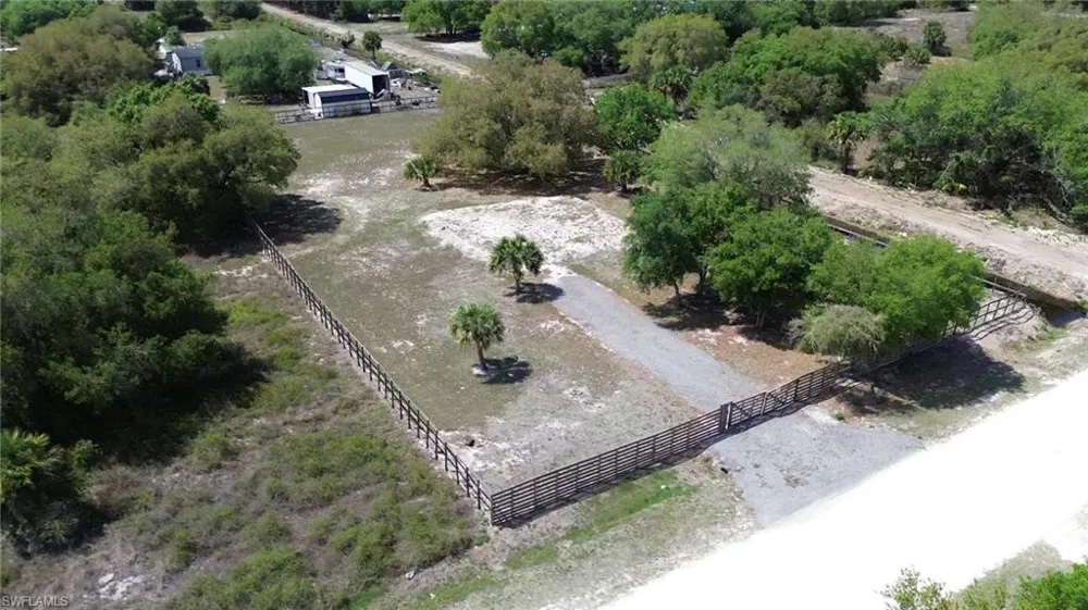 180 Datil Street Clewiston, FL 33440