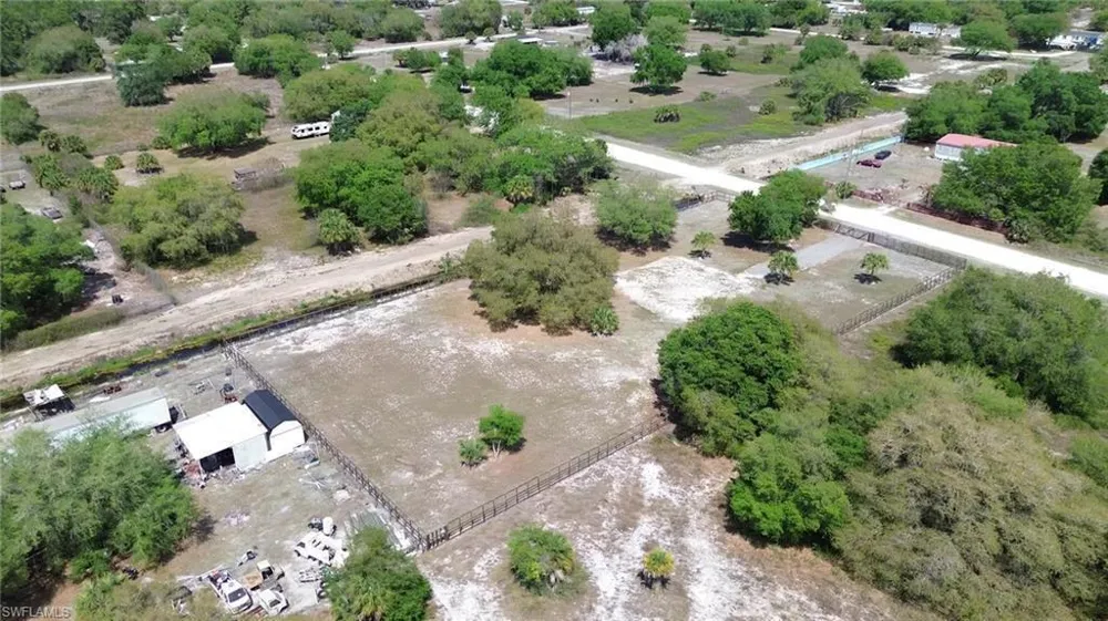 180 Datil Street Clewiston, FL 33440