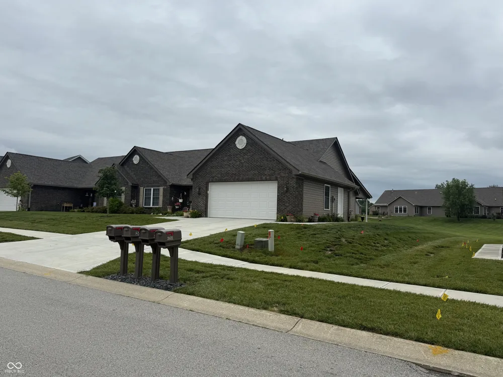 2637 Viceroy Lane Lebanon, IN 46052