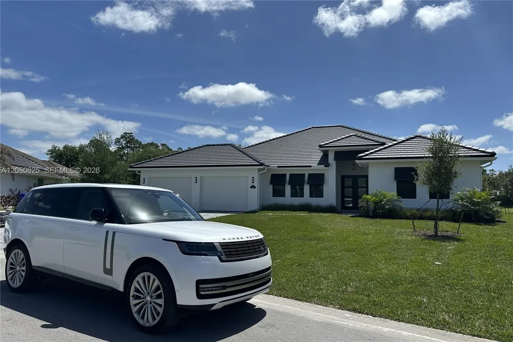 520 Caroline Dr Vero Beach, FL 32968