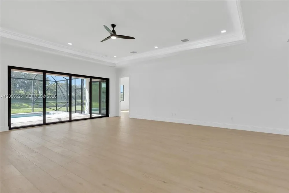 520 Caroline Dr Vero Beach, FL 32968