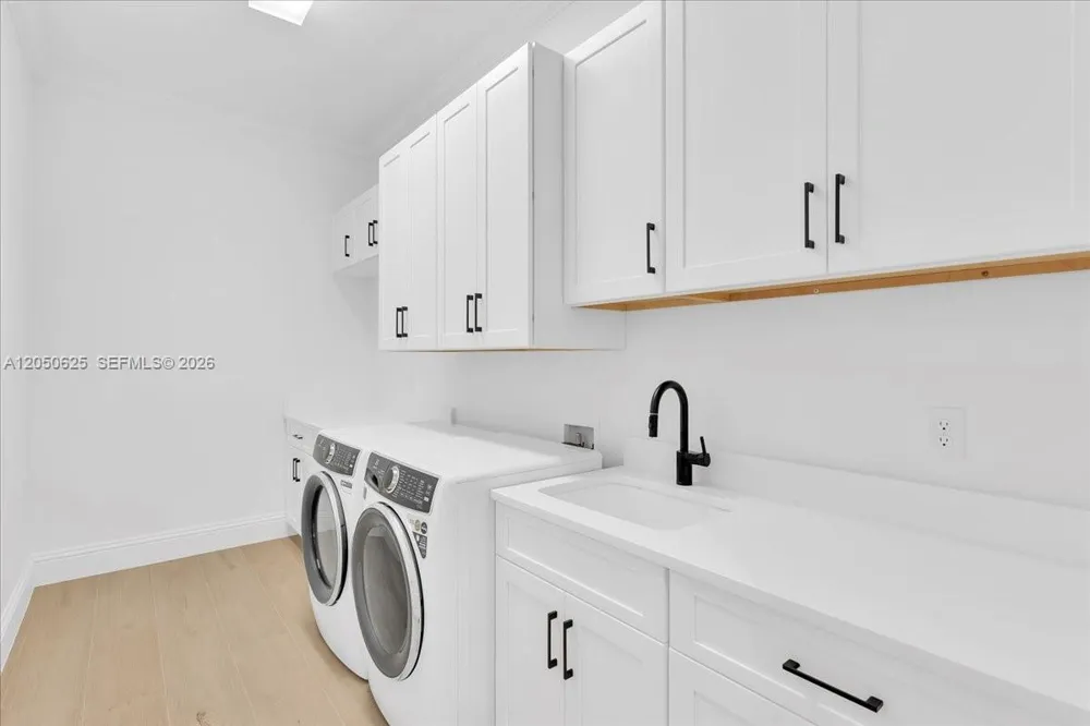 520 Caroline Dr Vero Beach, FL 32968
