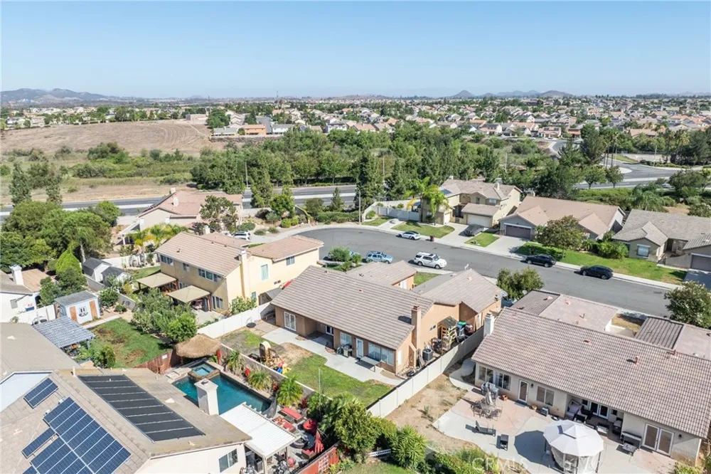 31259 Tulette Winchester, CA 92596