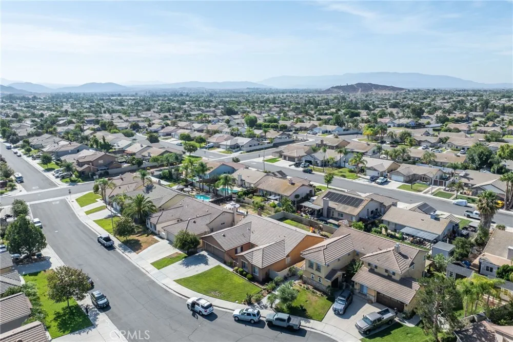 31259 Tulette Winchester, CA 92596
