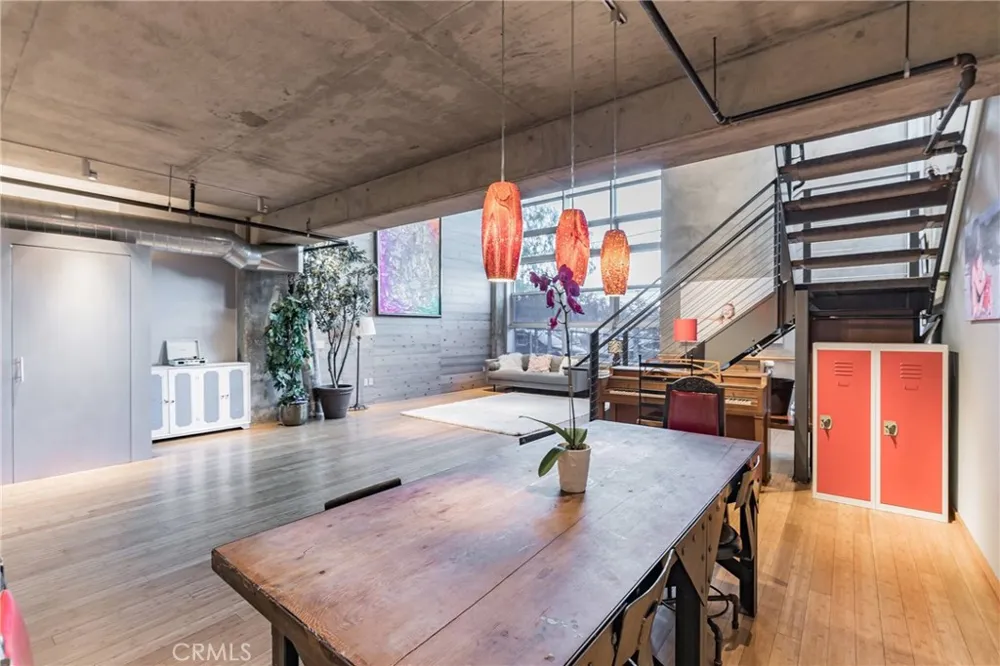 510 S Hewitt Los Angeles, CA 90013