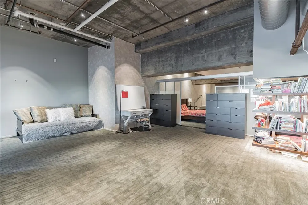 510 S Hewitt Los Angeles, CA 90013