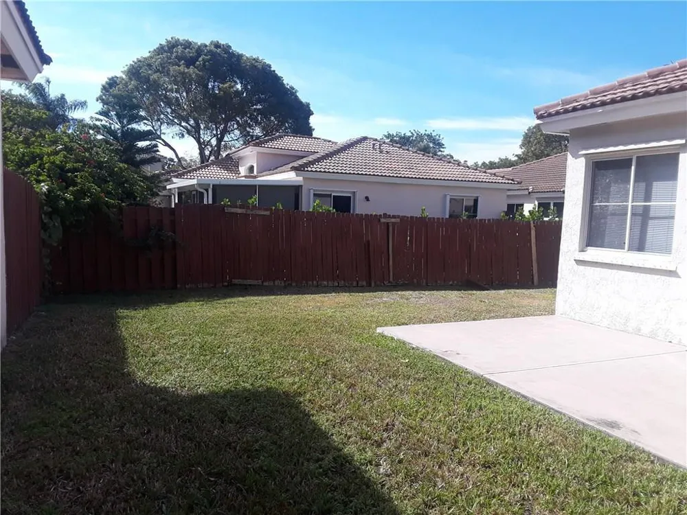 533 NW 47th Avenue Coconut Creek, FL 33063