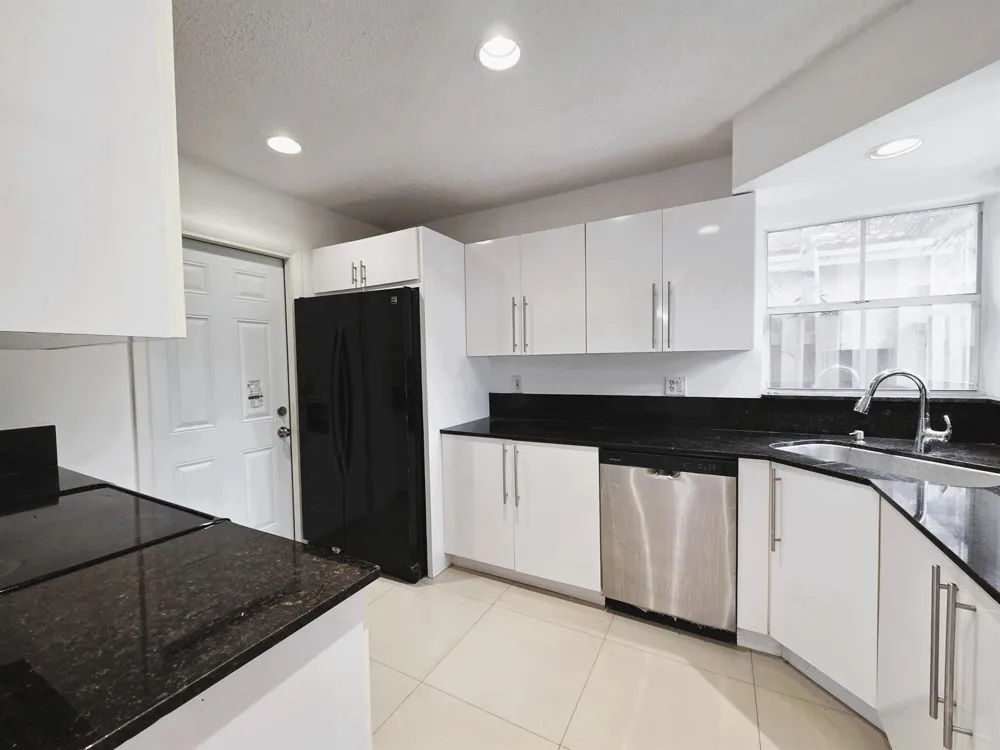 533 NW 47th Avenue Coconut Creek, FL 33063