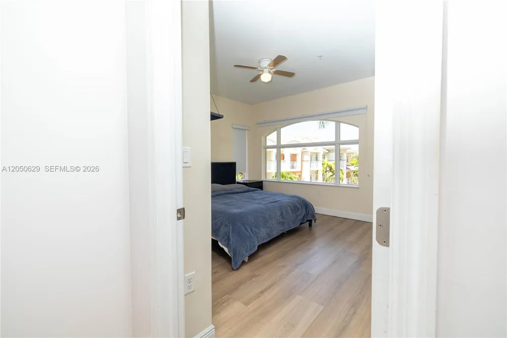 18451 NE 27th Pl Aventura, FL 33160
