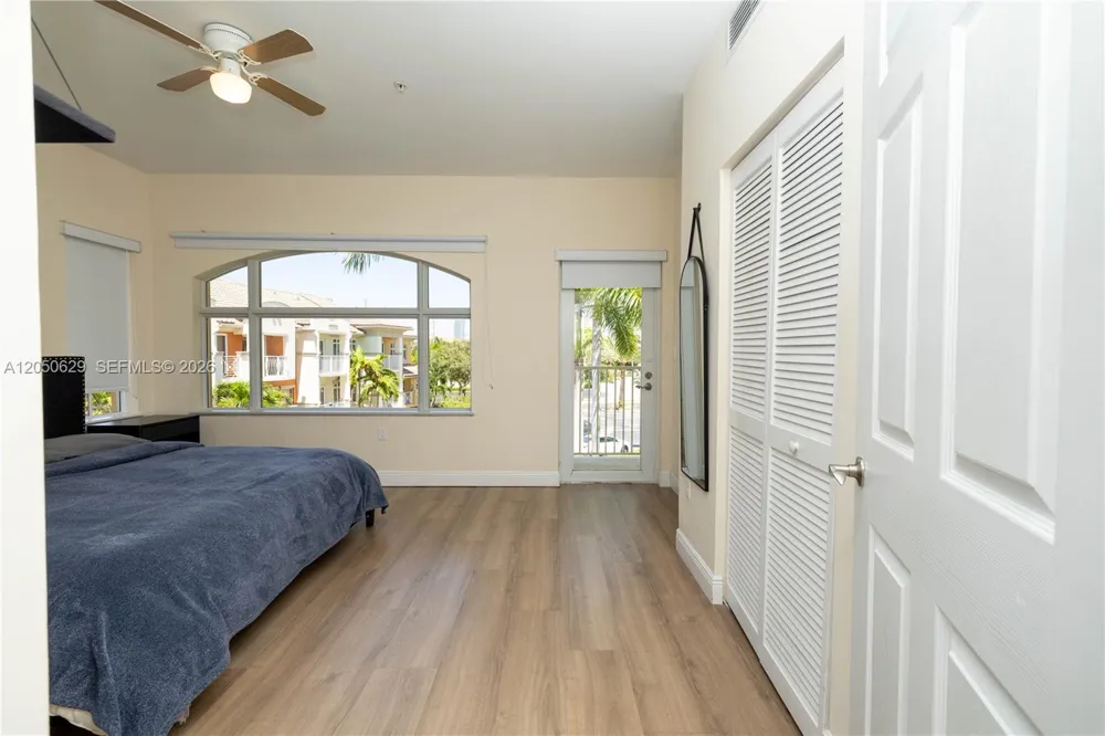 18451 NE 27th Pl Aventura, FL 33160