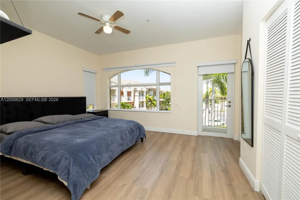 18451 NE 27th Pl Aventura, FL 33160