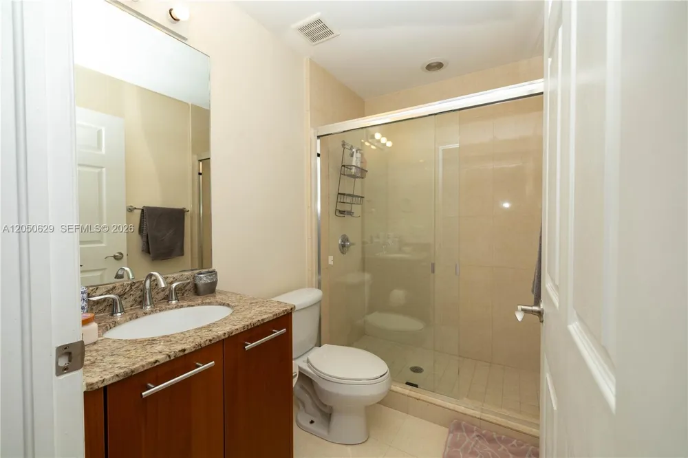 18451 NE 27th Pl Aventura, FL 33160