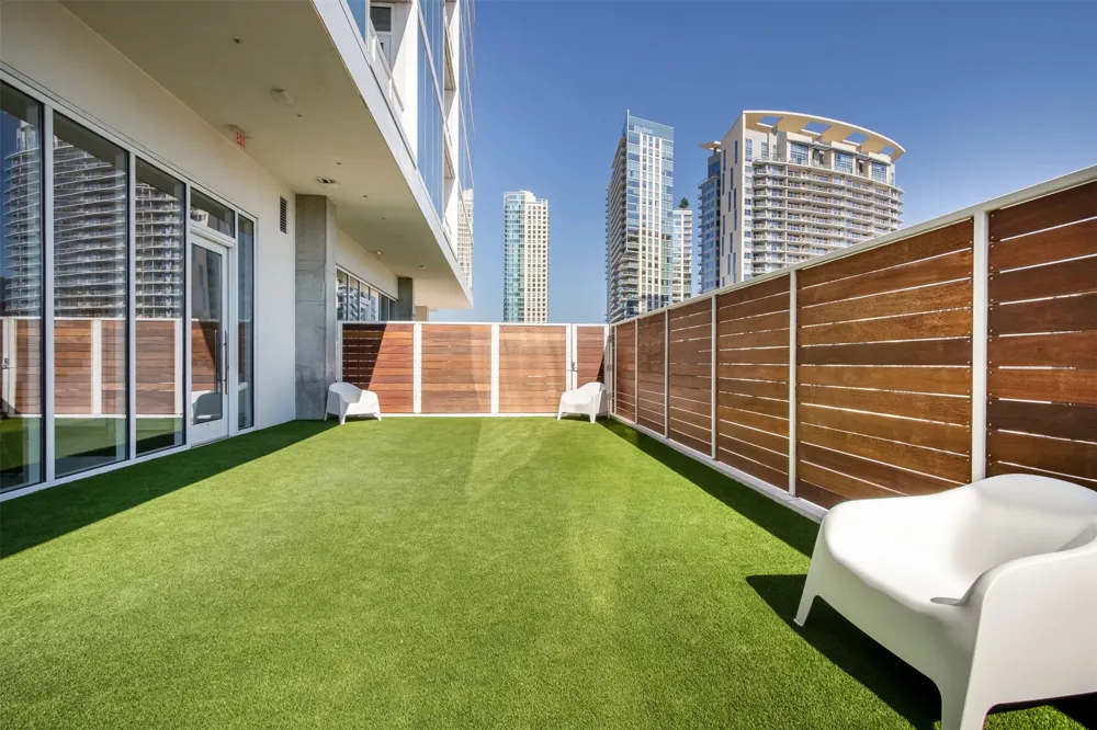 301 West Avenue #1204 Austin, TX 78701