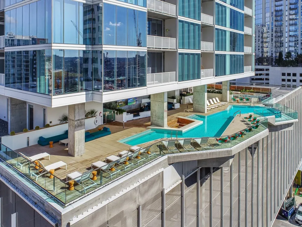 301 West Avenue #1204 Austin, TX 78701