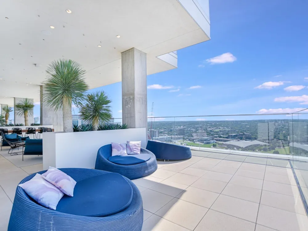 301 West Avenue #1204 Austin, TX 78701