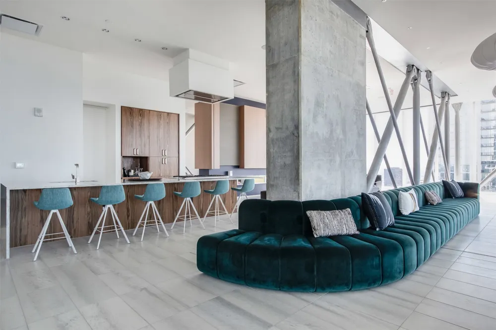 301 West Avenue #1204 Austin, TX 78701