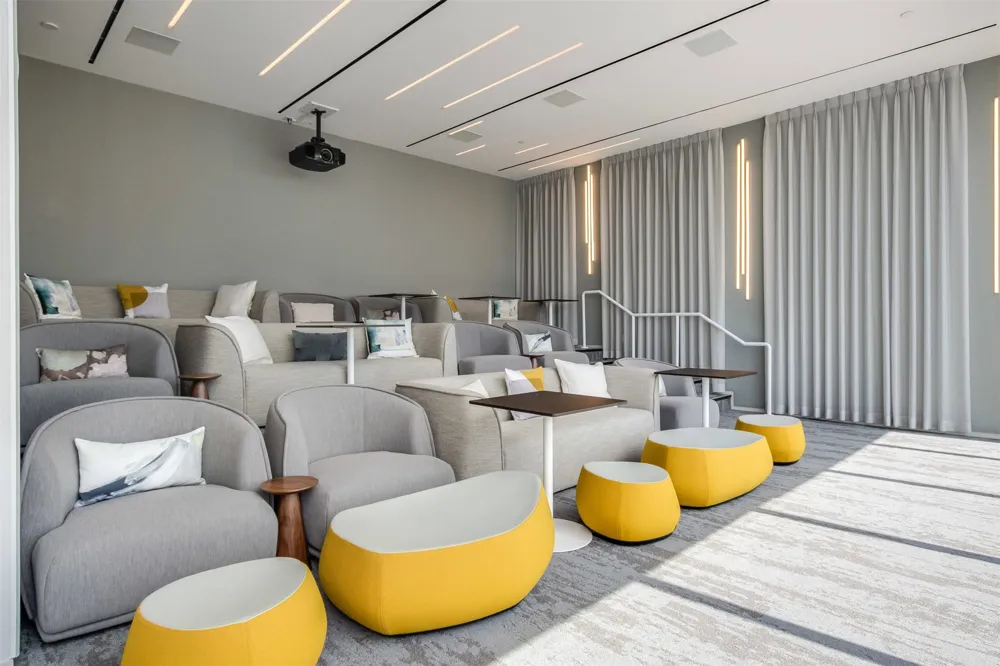 301 West Avenue #1204 Austin, TX 78701