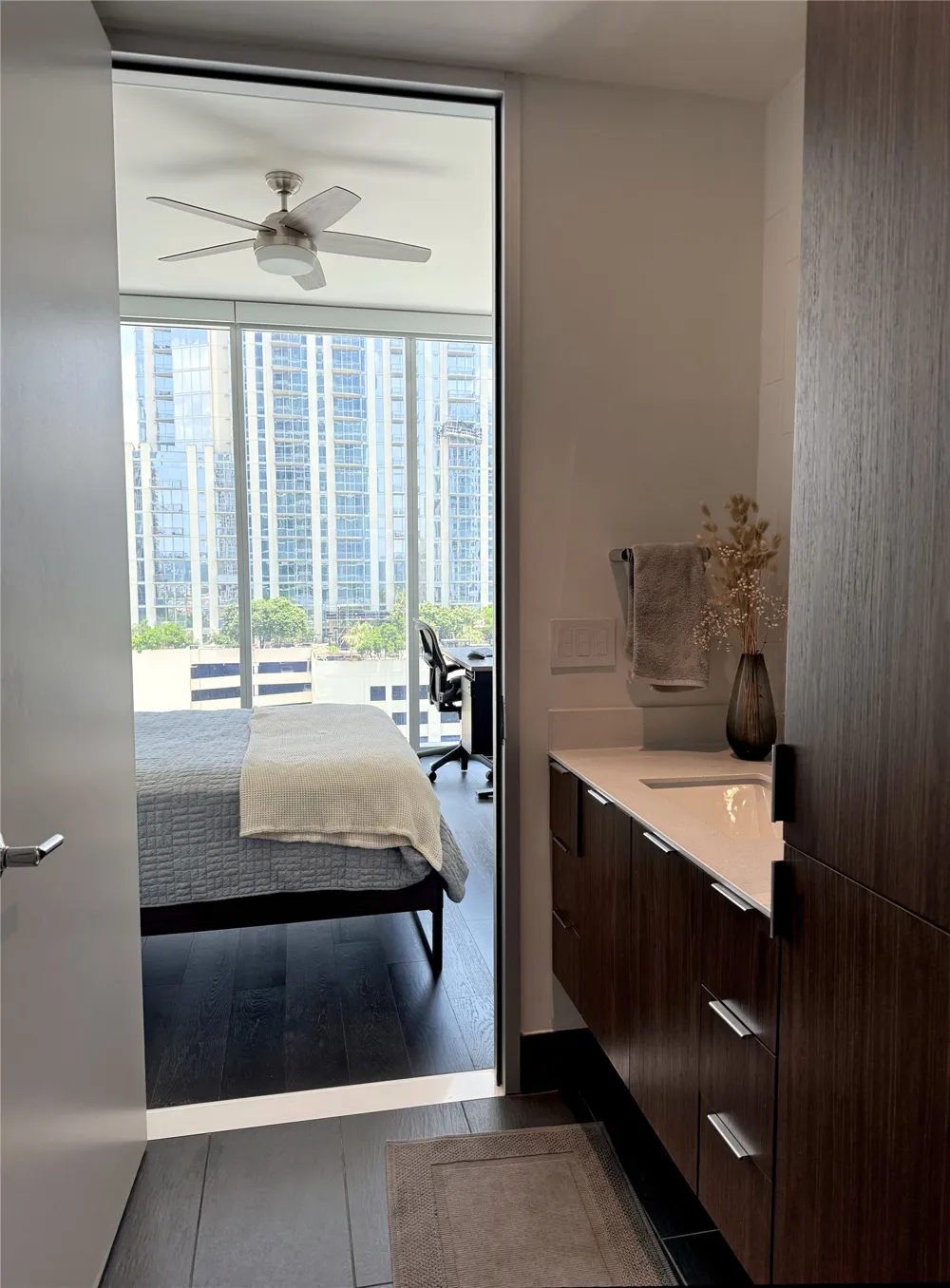 301 West Avenue #1204 Austin, TX 78701