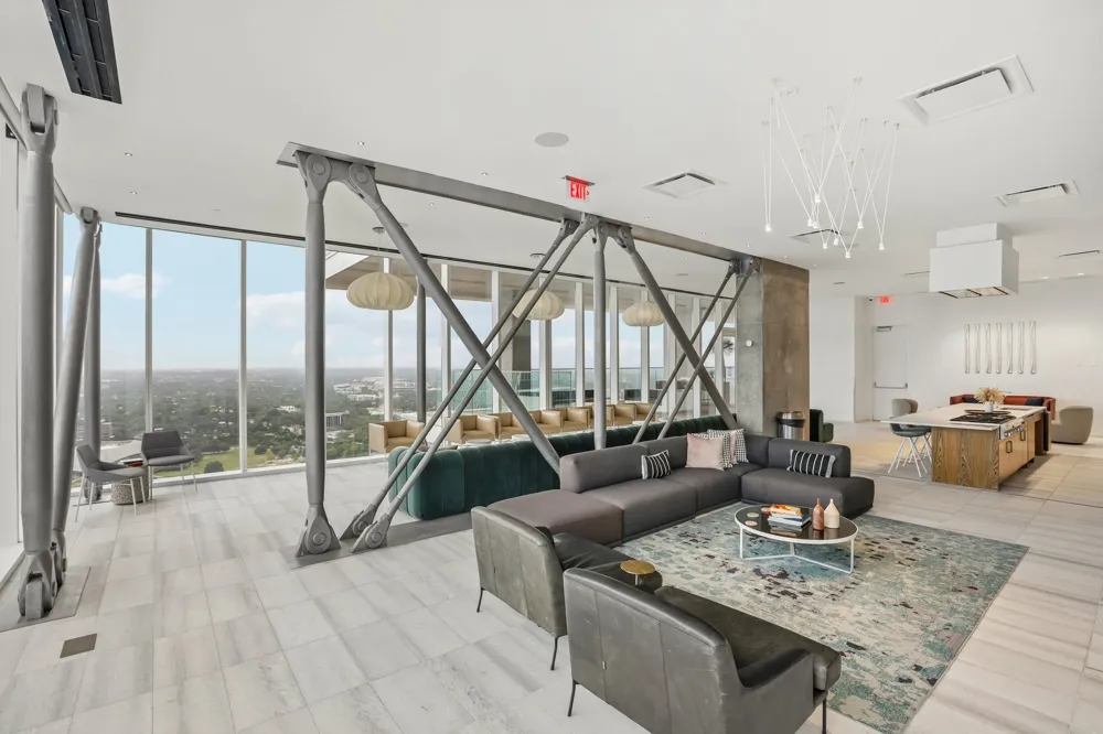 301 West Avenue #1204 Austin, TX 78701