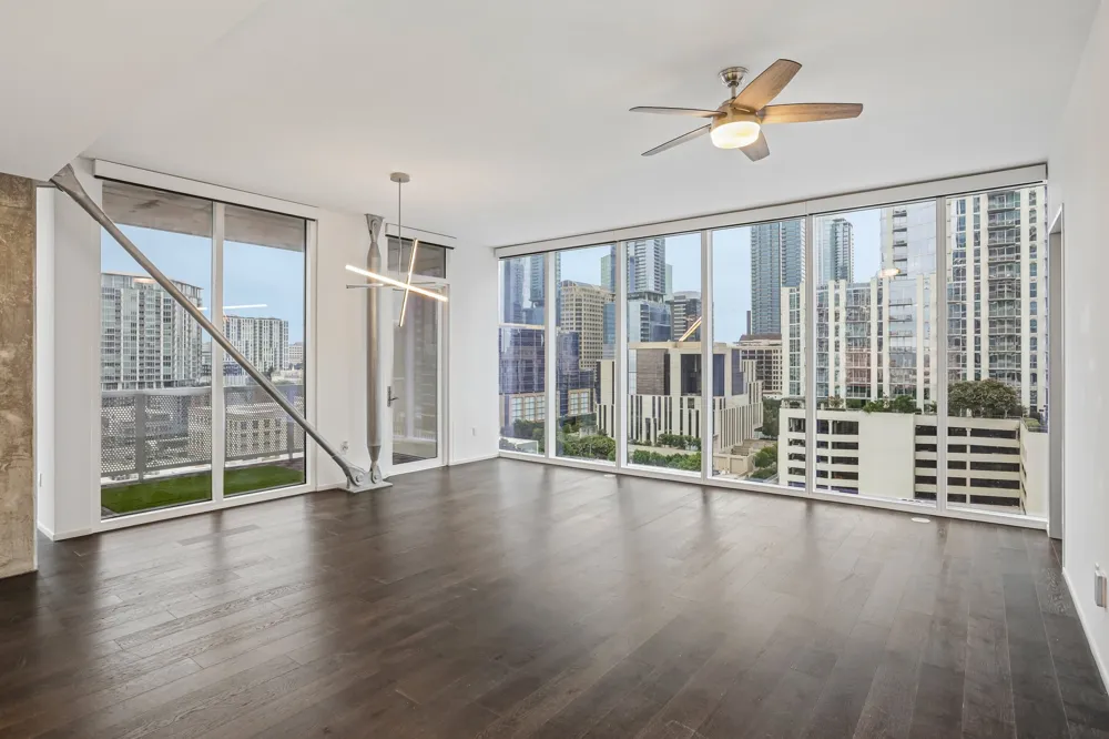 301 West Avenue #1204 Austin, TX 78701