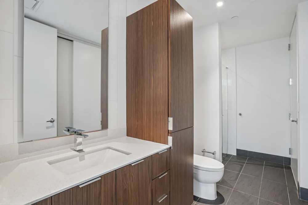 301 West Avenue #1204 Austin, TX 78701