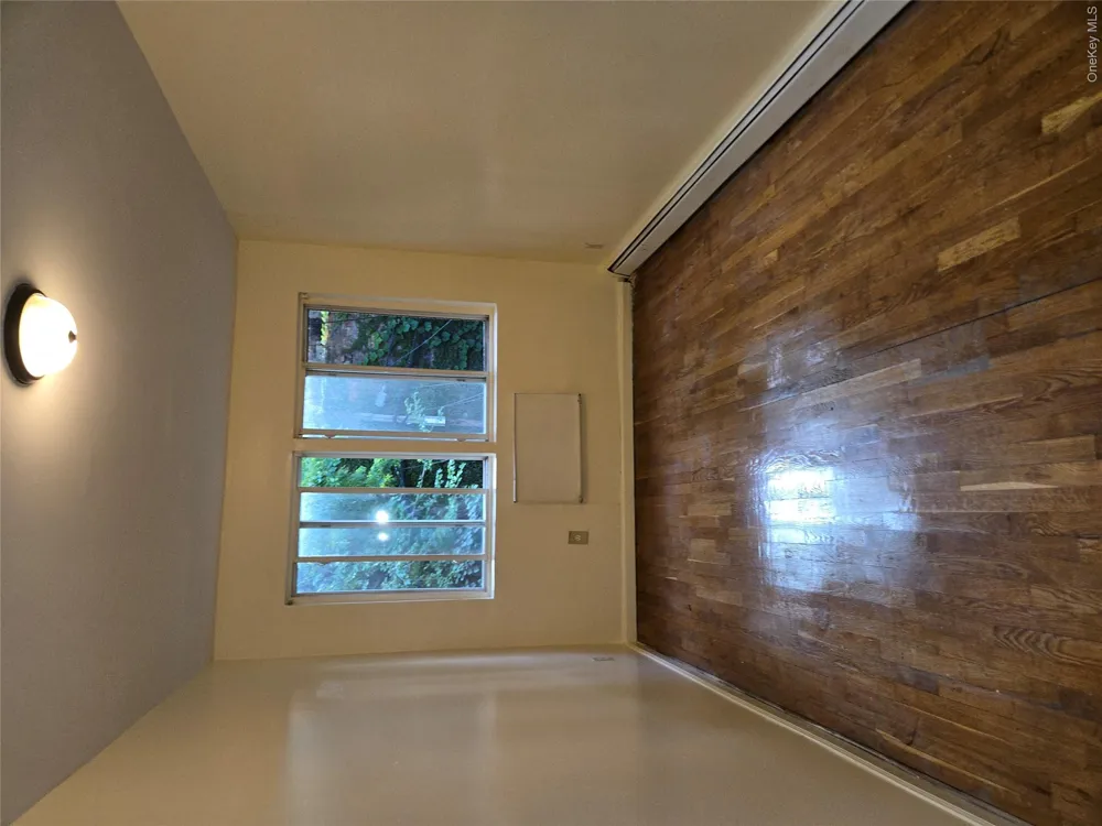 985 HALSEY STREET Brooklyn, NY 11207