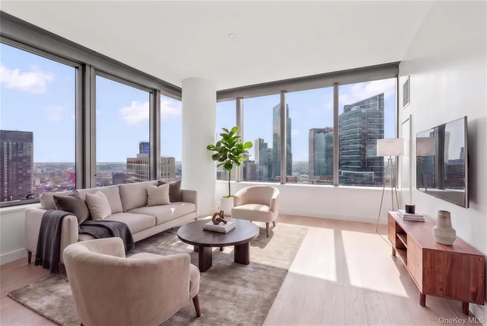 3 Court Square #3908 Long Island City, NY 11101