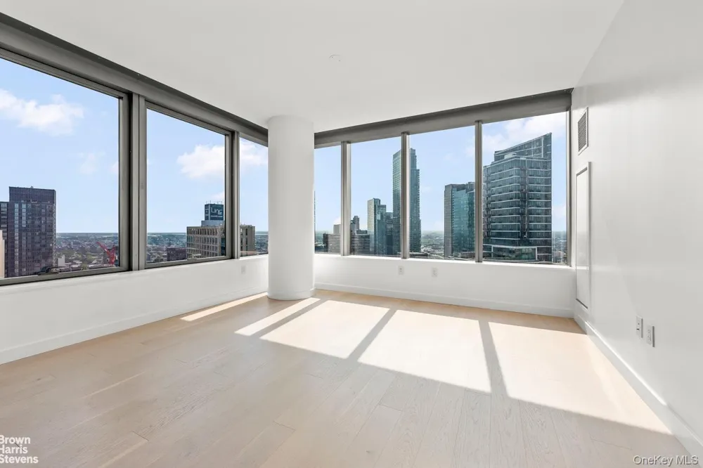 3 Court Square #3908 Long Island City, NY 11101