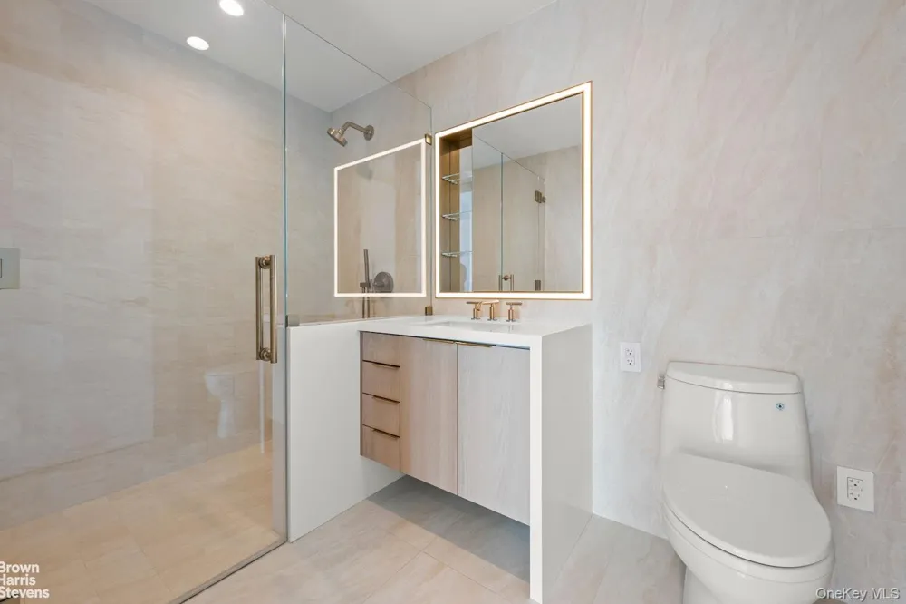 3 Court Square #3908 Long Island City, NY 11101