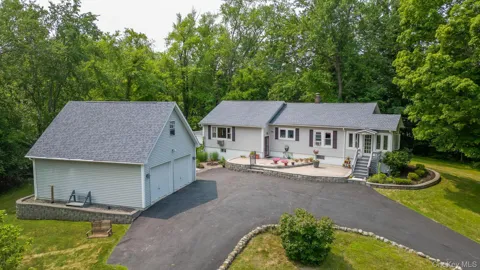 3253 State Route 52