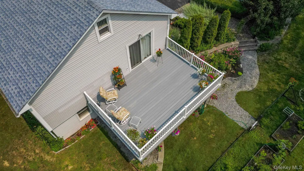 3253 State Route 52 Pine Bush, NY 12566