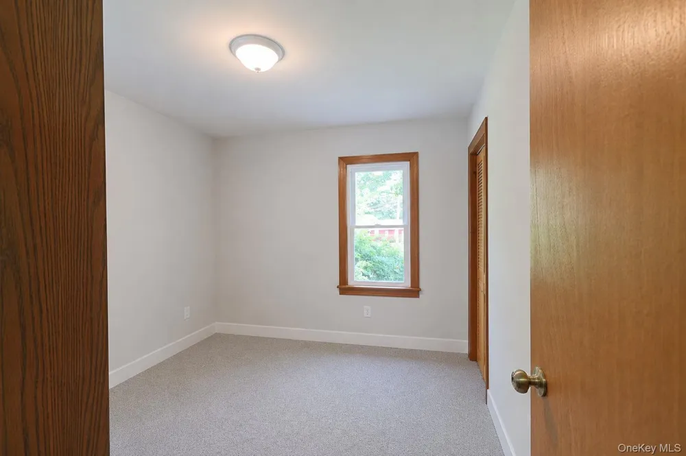 3253 State Route 52 Pine Bush, NY 12566