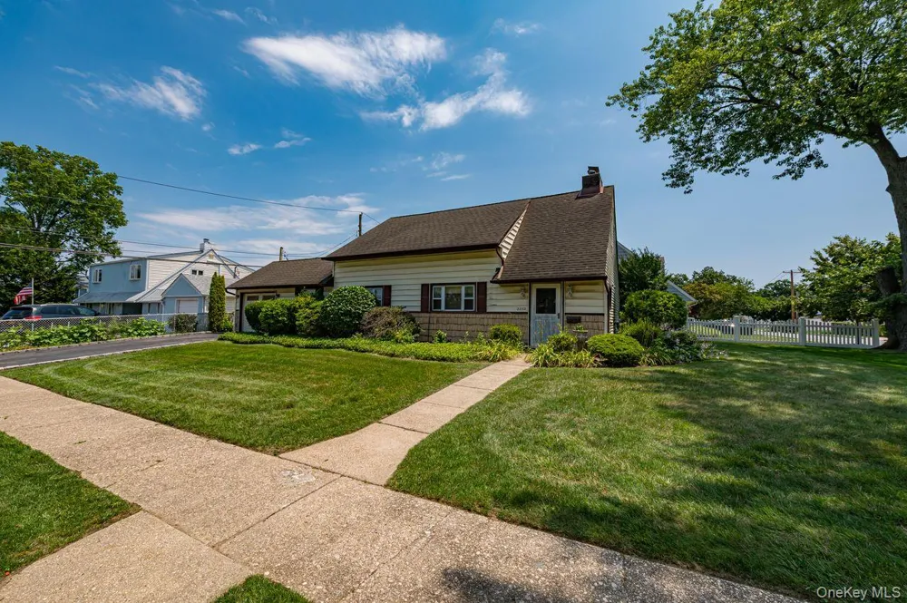 2052 Wilson Lane East Meadow, NY 11554