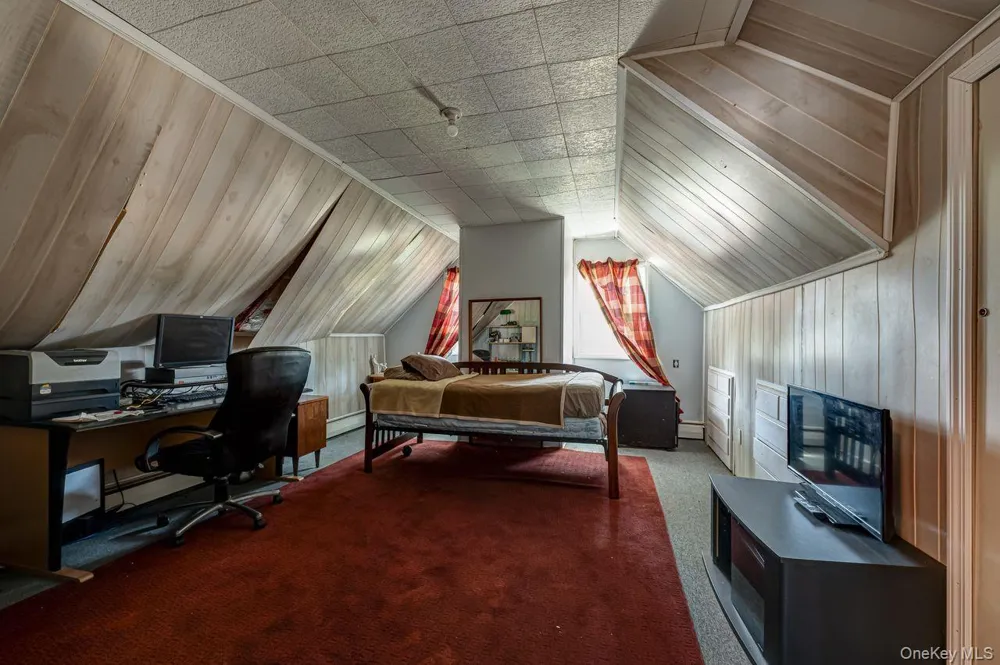 2052 Wilson Lane East Meadow, NY 11554