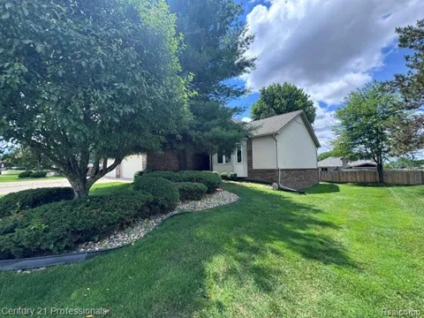 46839 Scotch Pine Lane
