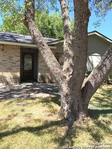 12242 Brownstone St Live Oak, TX 78233