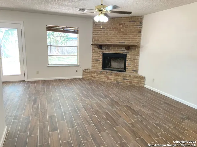 12242 Brownstone St Live Oak, TX 78233