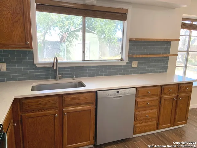 12242 Brownstone St Live Oak, TX 78233